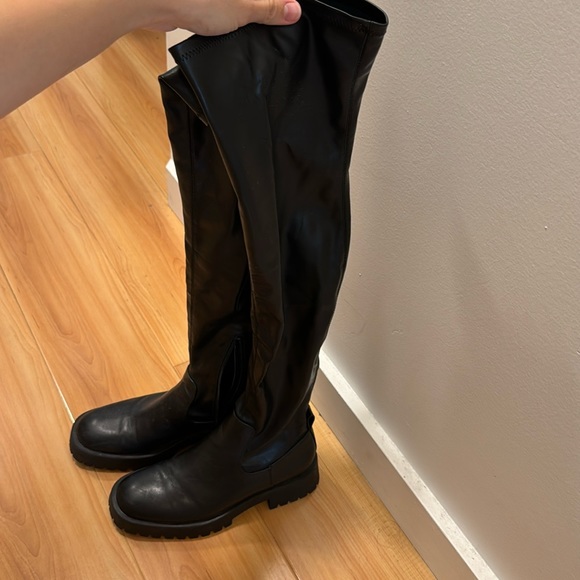 Zara flat over the knee boots with stretch shaft, size 38, great condition - Picture 5 of 9